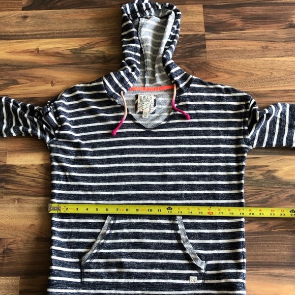 NWOT Billabong hoodie - Picture 8 of 10